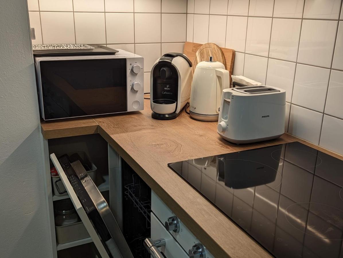 Kosbor Vendeghaz Apartment Monoszlo Ngoại thất bức ảnh